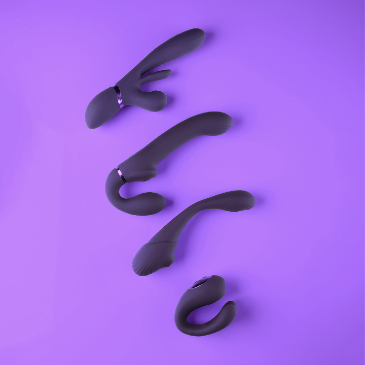 Ai - Dual Vibrating  Air Wave Tickler Strapless Strapon